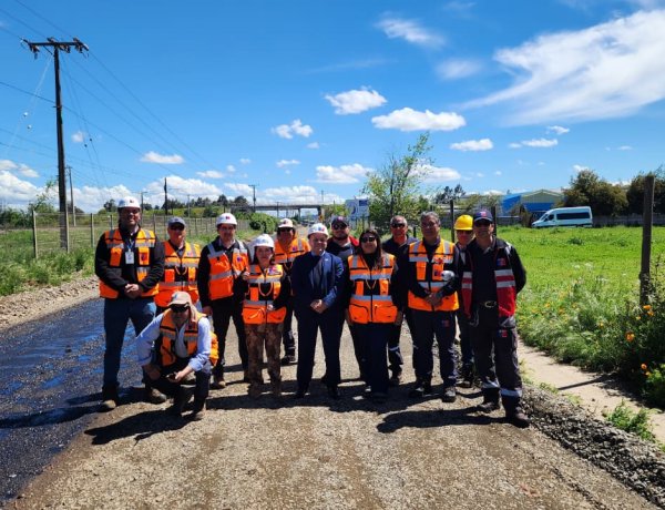 Linares: MOP pavimenta camino La Empresa e inicia reposición del badén Chupallar al interior del embalse Ancoa