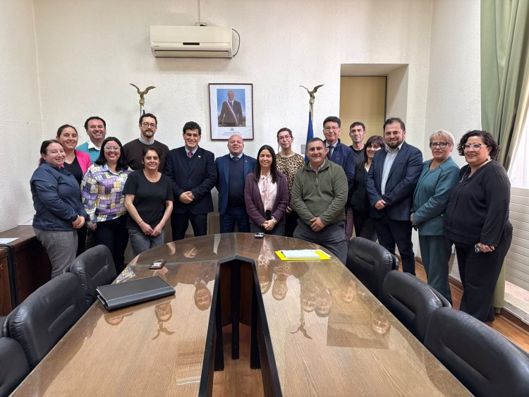 Jefe de la División de Gobierno Interior visita Linares y aborda prioridades de la provincia junto al delegado presidencial de Linares