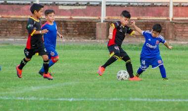 Equipos de Chile y el extranjero se preparan para el Torneo de Fútbol "Linares Cup"