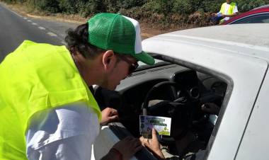 Con acento en el reciclaje instalan “Punto Ecológico”