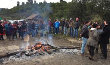 Vecinos de “Borde Lago” en “pie de guerra” por mal estado del camino