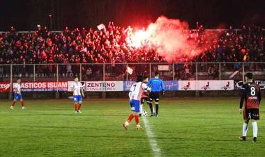 A estadio lleno Linares recibe a Salamanca