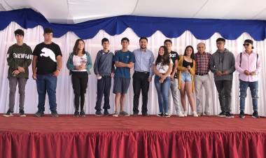 Más de 54 millones en aportes para estudiantes de Colbún a través del Programa Pro-Retención