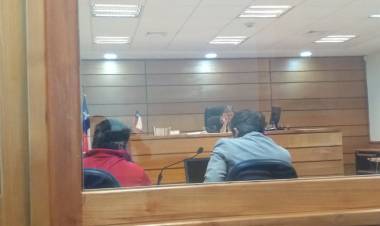 Cinco años y un día de cárcel arriesga mujer que incendió mediagua y atacó a su pareja