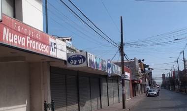 Desde este miércoles 15 de abril el comercio en el Maule cerrará a las 17 horas
