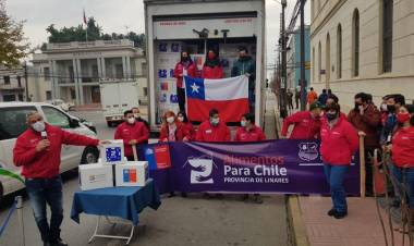 Covid-19: Enfermero crítica a autoridades por no cumplir distanciamiento físico en entrega de canastas familiares en Linares