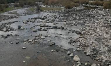 Regantes niegan intervención del río Ancoa