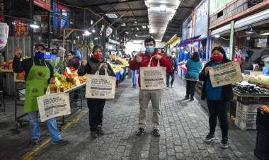 Intendente difundió entrada en vigencia de Ley que prohíbe la entrega de Bolsas Plásticas en el pequeño comercio