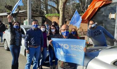 En San Javier realizan caravana por el “Apruebo”
