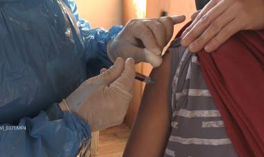 Inician masiva vacunación escolar en la comuna de Colbún