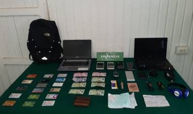 Extranjero fue detenido por Carabineros de Chile tras amenazar a mujer embarazada con arma blanca y huir con especies desde domicilio en Curanipe
