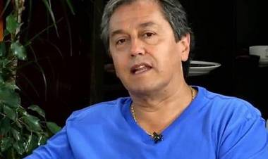 La UDI inscribe como candidato a concejal por Linares al actor Claudio Reyes que interpreta a “Charly Badulaque”