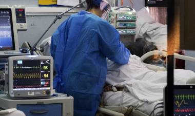 Linares: 26 personas permanecen graves en la UCI del hospital por el Covid-19