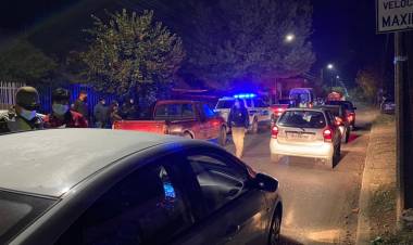 Tres detenidos por no respetar el toque de queda y uno por causas pendientes es el balance de operativo nocturno en Linares