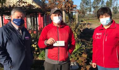 Agricultores afectados por lluvias y granizos de verano reciben indemnización de seguro agrícola