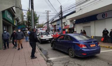 Linares sigue en "Transición" pese a baja de contagios de Covid-19