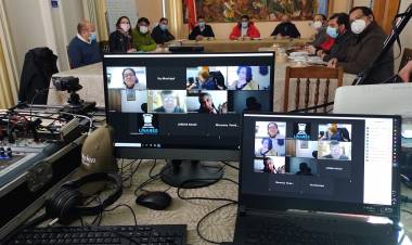 Con problemas de audio debutó la transmisión  del Concejo Municipal de Linares