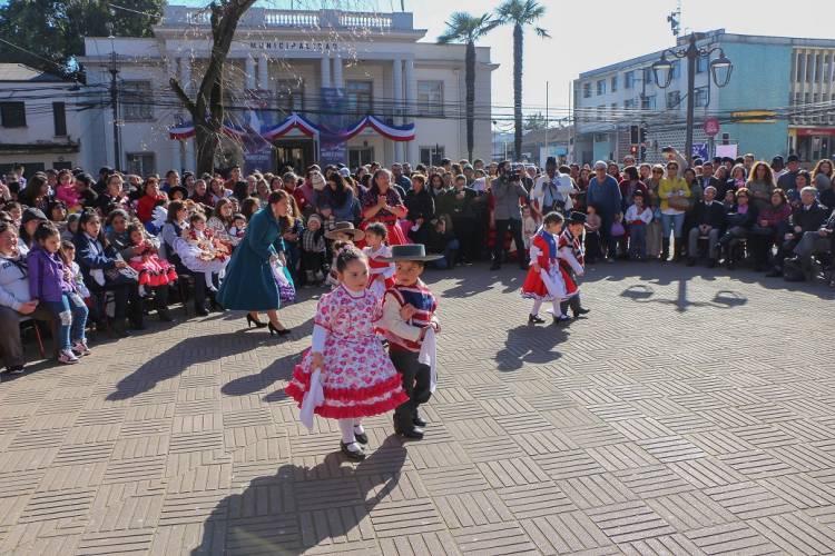 Párvulos se lucieron dando el vamos a Fiestas Patrias en Linares