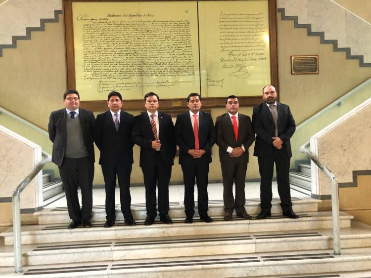 Cámara de Diputados rinde homenaje a la linarense “Margot Loyola Palacios”