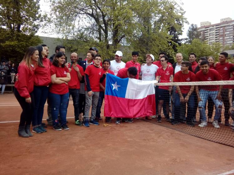 Equitador linarense participa en el lanzamiento de Olimpiadas Especiales 