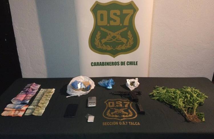 Dos detenidos por tráfico de cocaína en Longaví