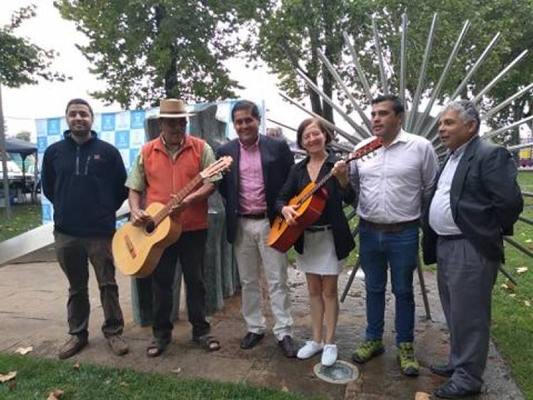 “Fiesta de Cantores y Cantoras” en embalse Ancoa