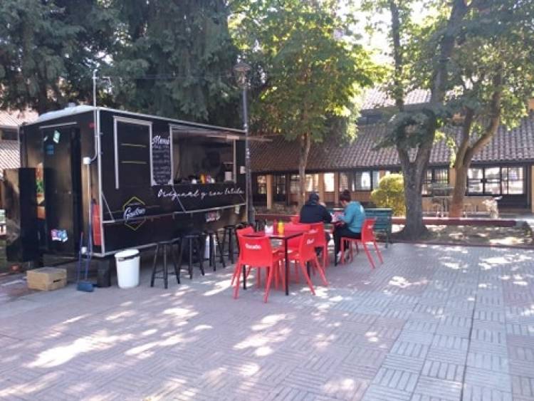  La moda de los food trucks o “carros de comida” llega a Linares