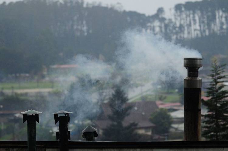 Anuncian más fiscalizadores para infraccionar a quienes no respeten las alertas por alta contaminación