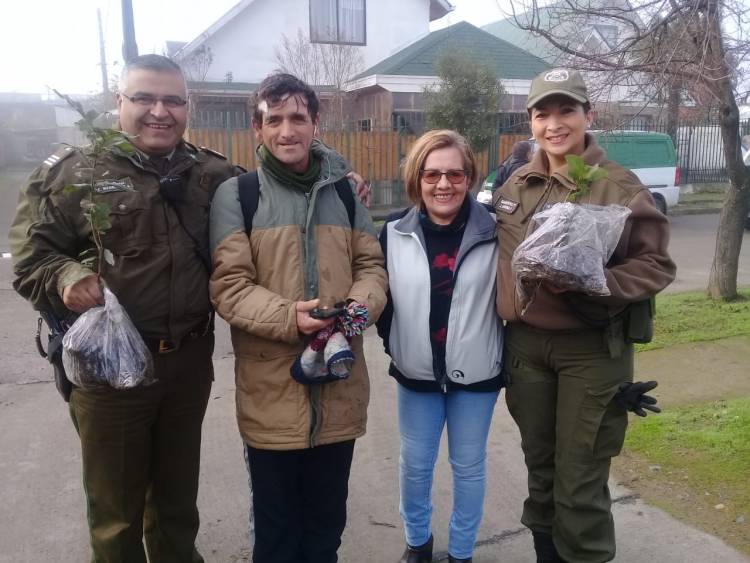 Positivo operativo de limpieza y plantación de árboles en Linares