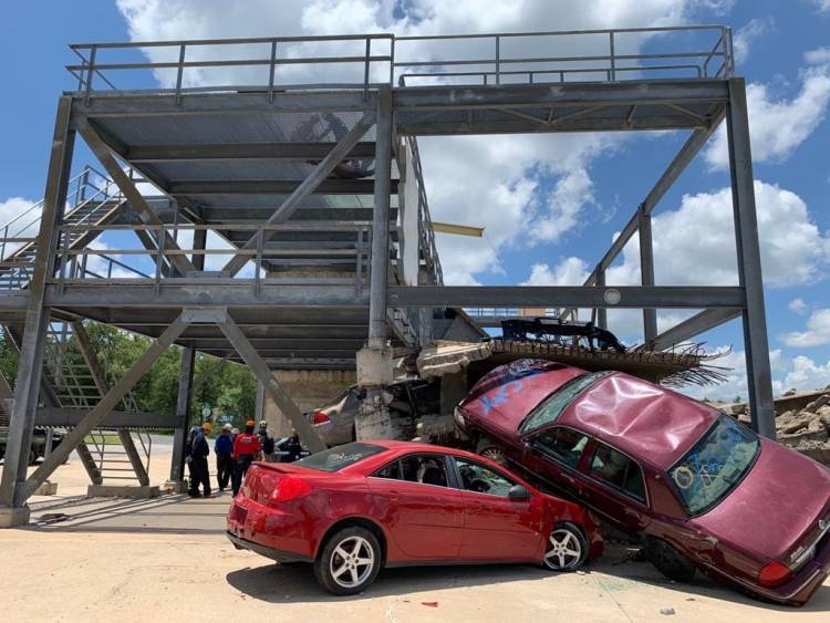 Bomberos de Linares se capacitan en Texas, Estados Unidos