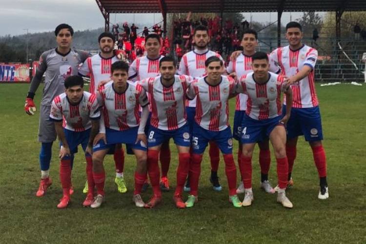 Linares golea en el sur y sueña con el ascenso a la Segunda Profesional