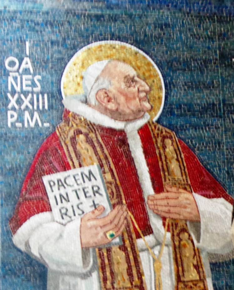 Juan XXIII en el mosaico de la catedral de Linares (Secreto bien guardado)