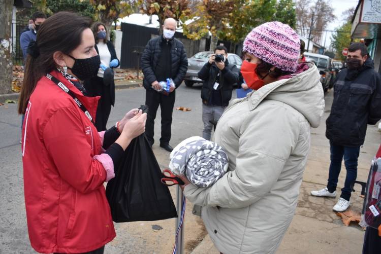 Autoridades inauguran primer albergue en Linares para personas en situación de calle 