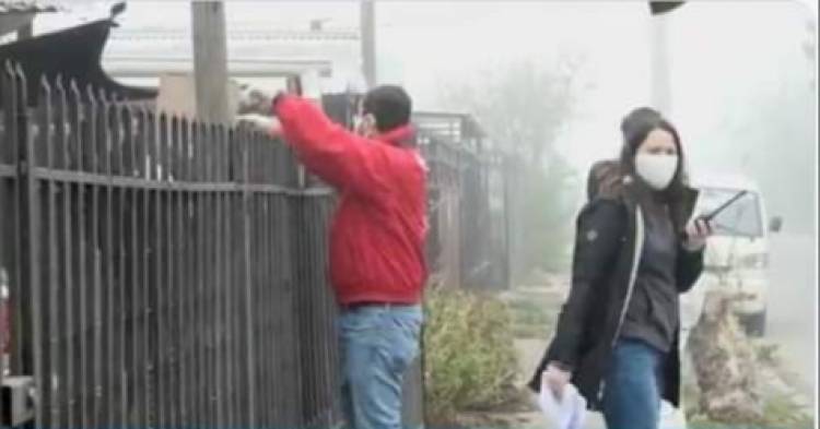 Polémica genera audio de funcionaria municipal en la entrega de cajas de alimentos en Linares