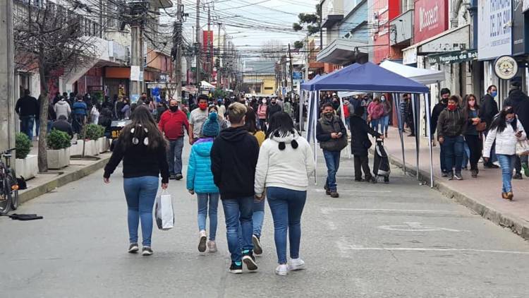 Enfermero Pedro Ponce: los parámetros técnicos no daban para decretar cuarentena obligatoria en Linares