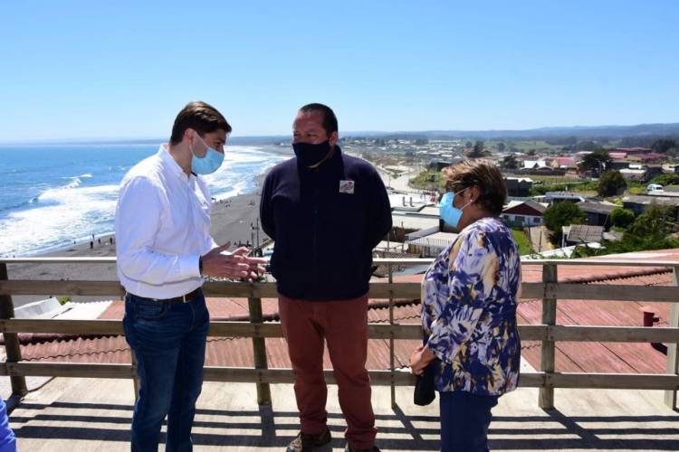 Turistas volvieron a las playas de Pelluhue, Curanipe y Chanco