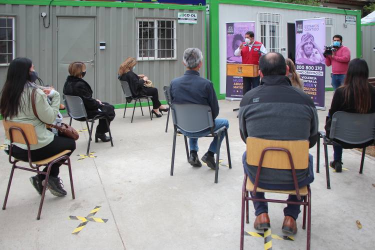 El 800 800 270 es el fono de emergencia para denunciar violencia contra la mujer y adultos mayores en Linares