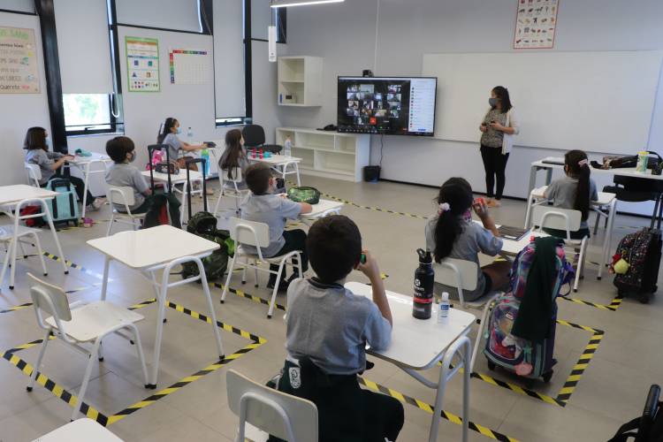 Todos los niveles regresaron a clases presenciales en el "Colegio Alborada" de Linares