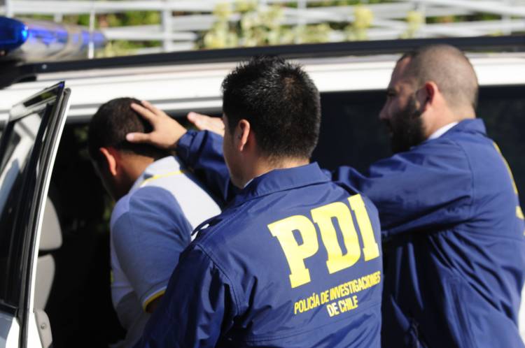Detienen a sujeto por el delito de violación de menor de 14 años en San Javier