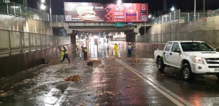 Lluvias, tormentas eléctricas y viento se pronostican para este fin de semana en el Maule