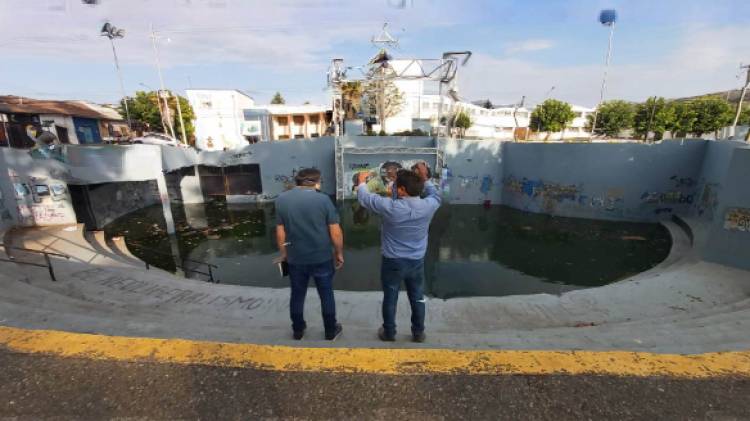 La propuesta del candidato a alcalde Carlos Gajardo para recuperar el anfiteatro de la Alameda “Valentín Letelier”