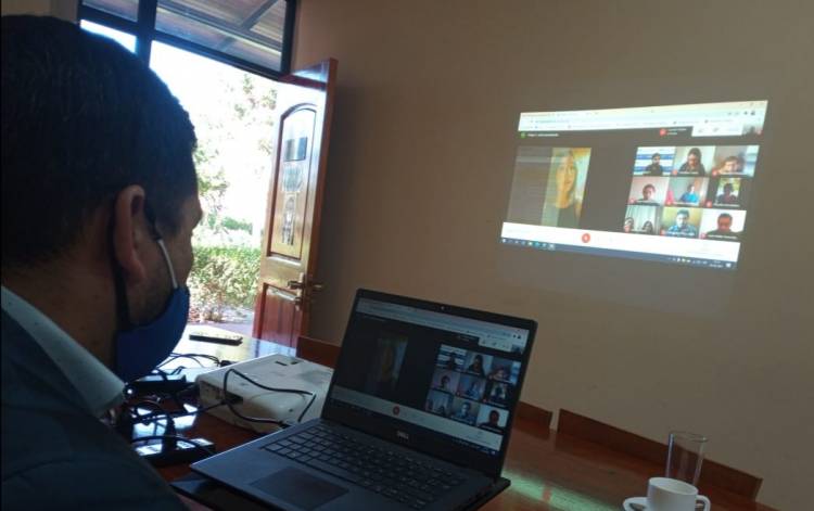 Programa “Talentos Semilla de la UCM” se instala en el Colegio Concepción de Linares