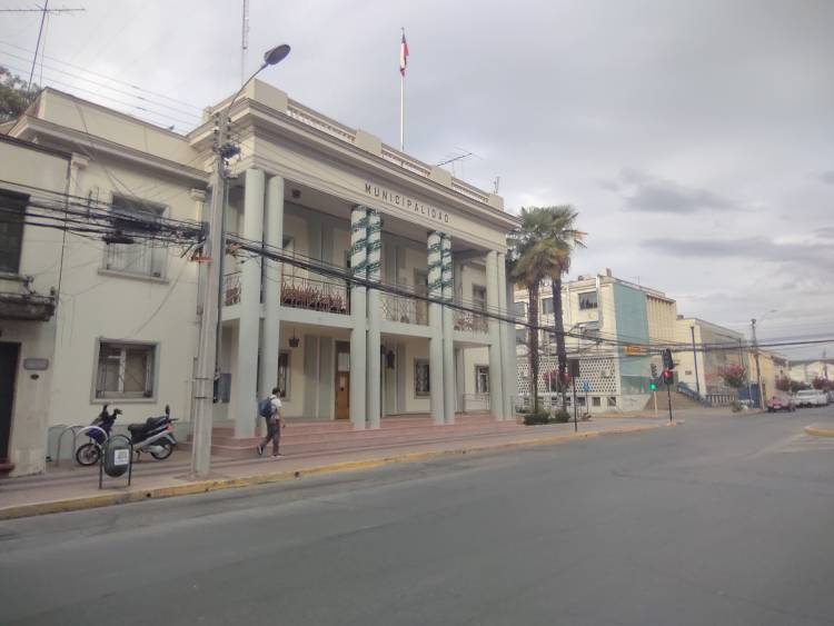 DC ingresa requerimiento a la Contraloría General de la República por supuestas irregularidades administrativas en municipio de Linares
