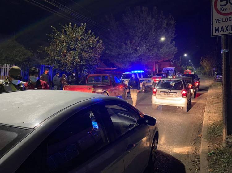 Tres detenidos por no respetar el toque de queda y uno por causas pendientes es el balance de operativo nocturno en Linares