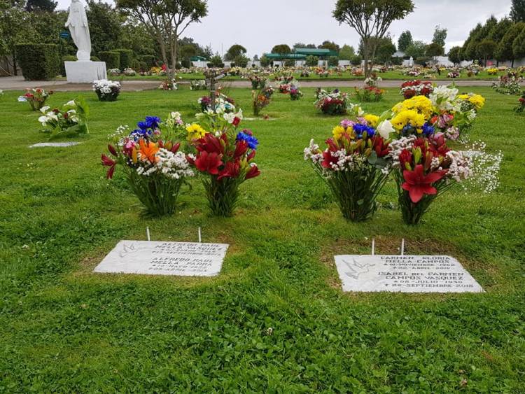 Se reabren los cementerios en Linares