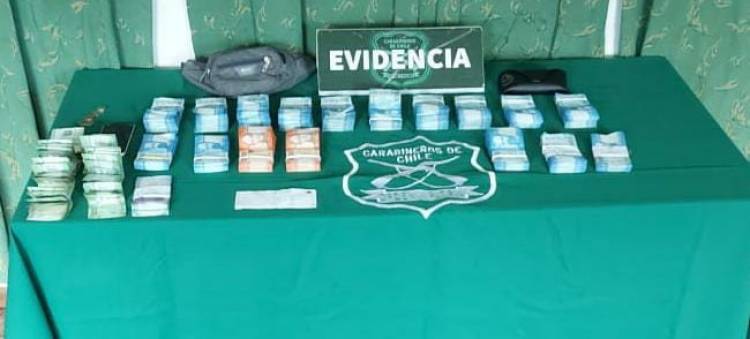 Carabineros de Linares recupera 18 millones de pesos y detiene a tres delincuentes curicanos